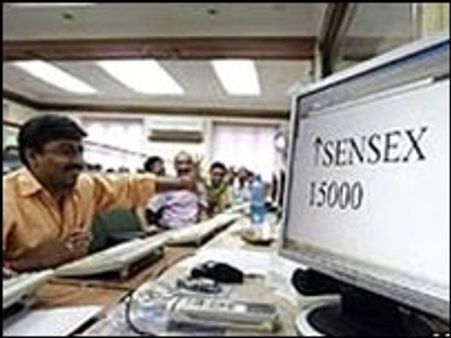 सेंसेक्स में उछाल, 15,000 के पार