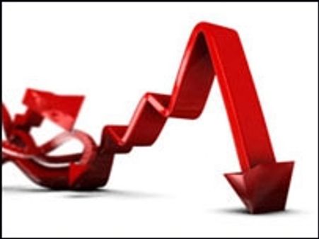 आर्थिक मंदी ने छीने लाखों के रोज़गार