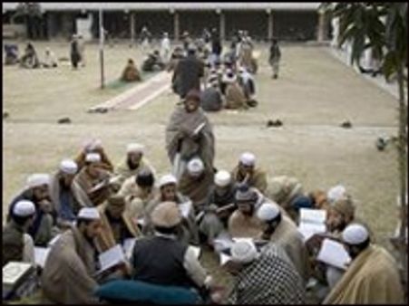 सूफ़ी मोहम्मद के सहयोगियों की मौत