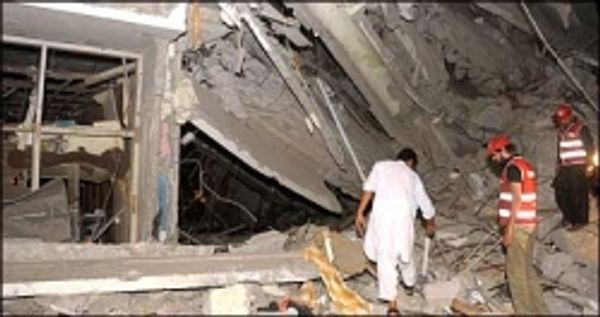 पेशावर विस्फोट: मृतकों की संख्या 18 हुई