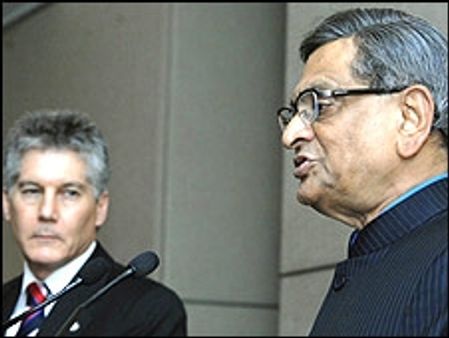 भारतीय छात्रों को सुरक्षा का आश्वासन