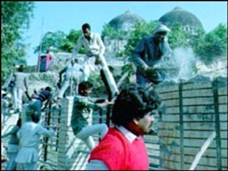 लिब्रहान पर हंगामे के बाद कैबिनेट की बैठक