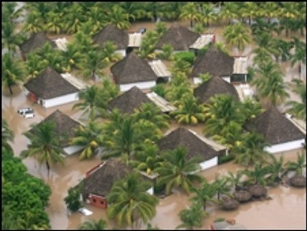 अल सल्वाडोर में बाढ़ से 91 मरे
