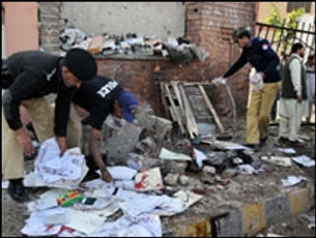 मुल्तान में धमाका, कई लोग हताहत