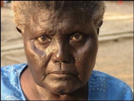 साथ चली गई बो भाषा