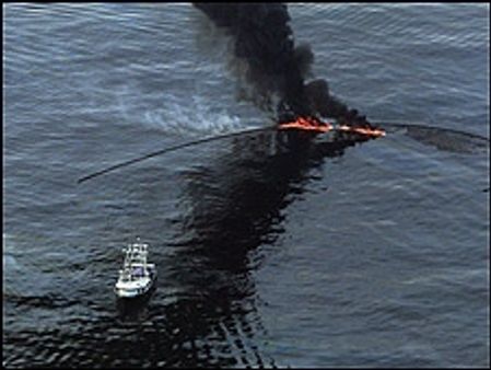 तेल के खेल में उलझीं दुनिया भर की सरकारें