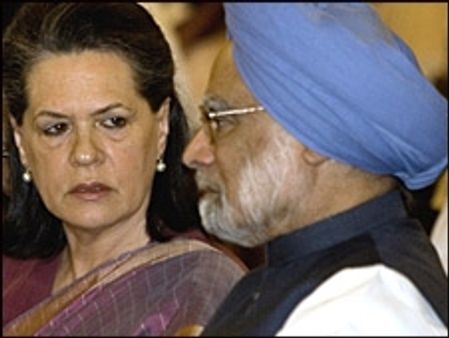 सोनिया ने कश्मीर की स्थिति पर चिंता जताई