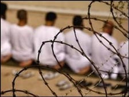 किशोर लड़ाके के ख़िलाफ़ सुनवाई