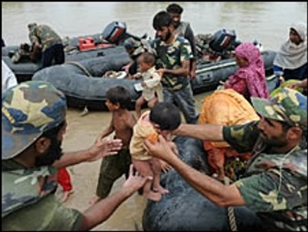 पाक में बाढ़ से एक करोड़ 40 लाख प्रभावित