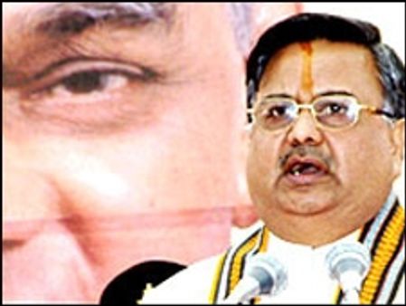 छत्तीसगढ़ : 'पुलिसकर्मियों की रिहाई जल्द संभव'