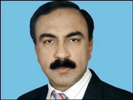 खरी-खरी बोलने के चक्कर में पाक में मंत्री को देना पड़ा इस्तीफा