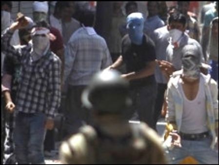 जम्मू कश्मीर के लिए वार्ताकारों की घोषणा