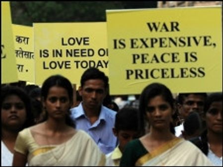 ‘मुंबई के दोषियों पर कार्रवाई करे पाक’