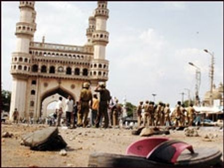मक्का मस्जिद विस्फोट:अभियोग पत्र दाख़िल