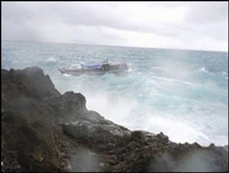 अनेक शरणार्थियों की डूबने से मौत