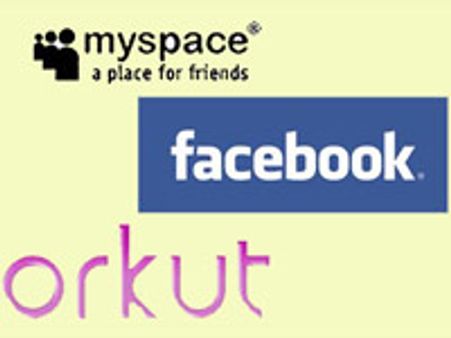 इंटरनेट सोशल नेटवर्किंग से दूर रहें भारतीय राजनयिक