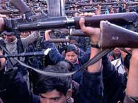 नेपालः पीएलए करेगा 12,000 लड़ाकों की भर्ती