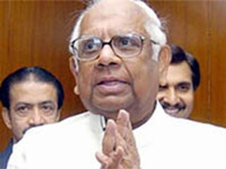 'सर्वोच्च न्यायालय की और पीठ स्थापित हो'