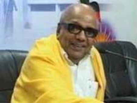 कांग्रेस से खफा हुई डीएमके, एनसी