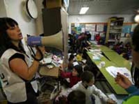 इज़राल में मिसाइल हमलों की चेतावनी