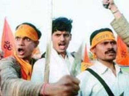 हिंदुत्व की राजनीतिः परिवर्तन के संकेत