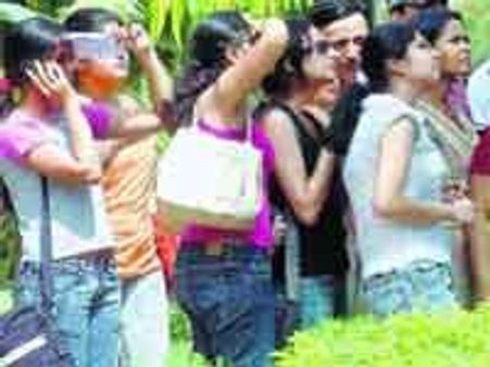 यूपी: सभी डिग्री कॉलेजों में नो जींस-टॉप!