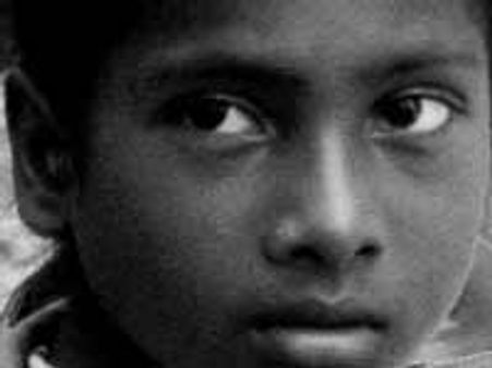 ग़रीब लड़की चोरी नहीं करती...