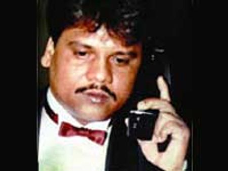 छोटा शकील गिरोह की महिला गिरफ्तार