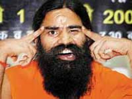 समलैंगिकताः सु्प्रीम कोर्ट पहुंचे रामदेव