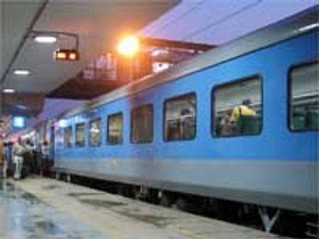 ट्रेन में मिलेगा हिमाचल का एप्‍पल जूस