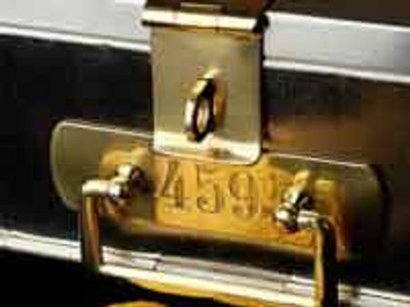 भारत को जानकारी नहीं देंगे स्विस बैंक