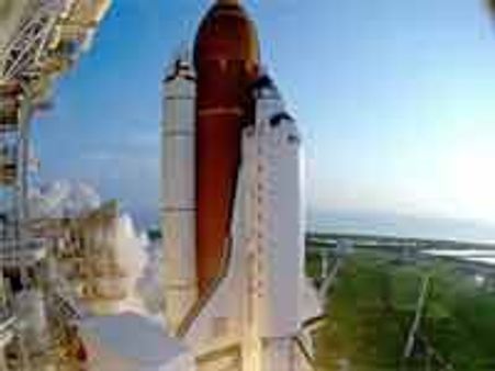 अंतरिक्ष स्टेशन में लगा नया अमोनिया टैंक