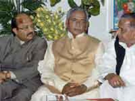 सपा के ताबूत में आखिरी कील