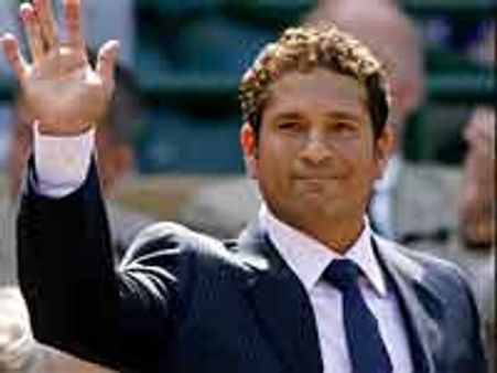 सचिन के मुकाबले बाल ठाकरे की औकात 