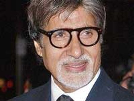 अमिताभ में जमीर नाम की चीज है या नहीं?