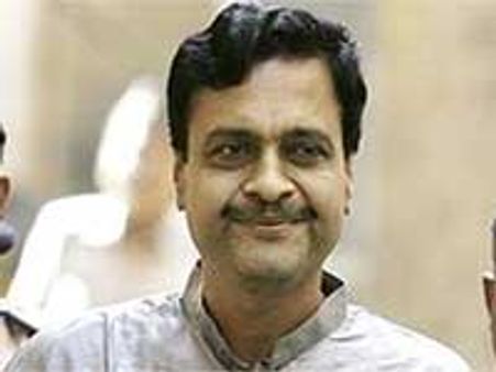 प्रवीण महाजन का दाह-संस्कार संपन्न