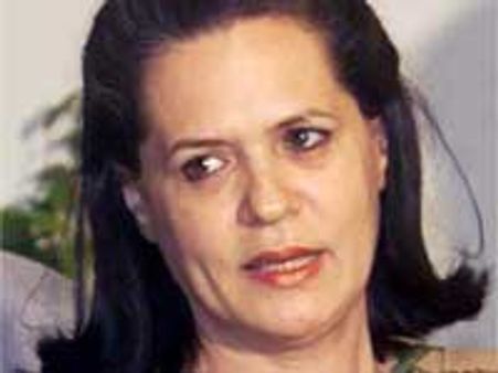 लपांग को अब सिर्फ सोनिया का भरोसा