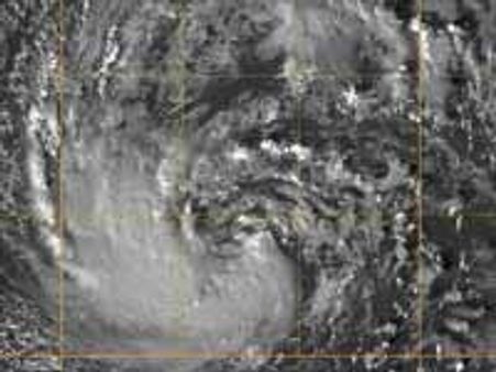 समुद्री तूफान 'लैला' में डूबा उड़ीसा