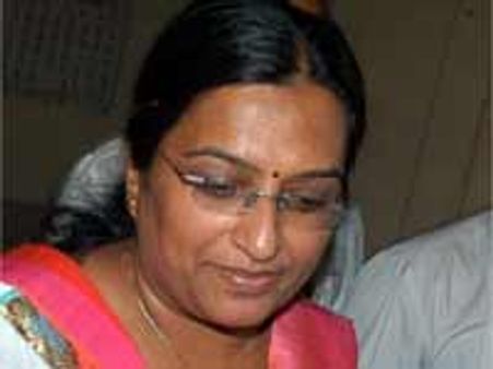 गुजरात: सोहराबुद्दीन मामले में CBI के सामने पेश हुईं गीता जौहरी