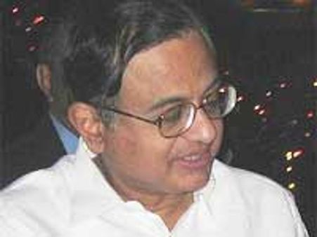 चिदंबरम का कुरान मामले में मीडिया से संयम बरतने का आग्रह