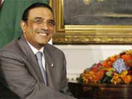 पाकिस्तानी राष्ट्रपति को मिला अभयदान