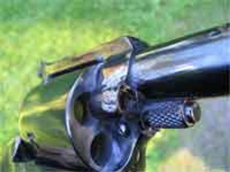 धन-बल है आज के लोकतंत्र का असली चेहरा