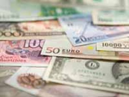 करीब 2 अरब डॉलर घटा देश का मुद्रा भंडार