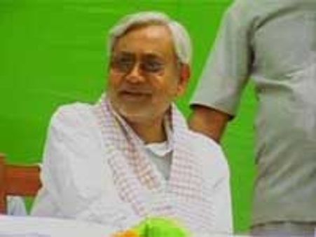 शान-ओ-शौकत से हुई नीतीश-मोदी की ताजपोशी