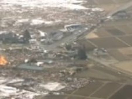 जापान के परमाणु संयंत्र पर डाला जा रहा है समंदर का पानी