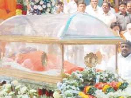 क्‍या सत्‍य साईं बाबा की मृत्‍यु 24 अप्रैल से पहले हुई?