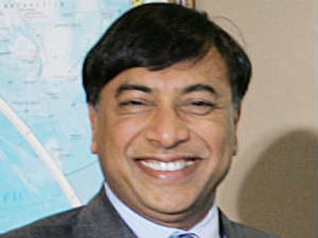 मित्तल पर लक्ष्मी मेहरबान, 2011 में भी ब्रिटेन में सबसे धनवान