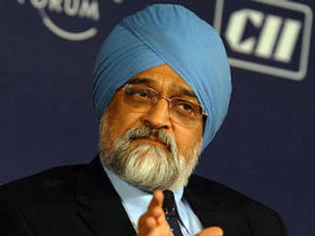 आईएमएफ चीफ की दौड़ में शामिल नहीं मोंटेक सिंह अहलूवालिया