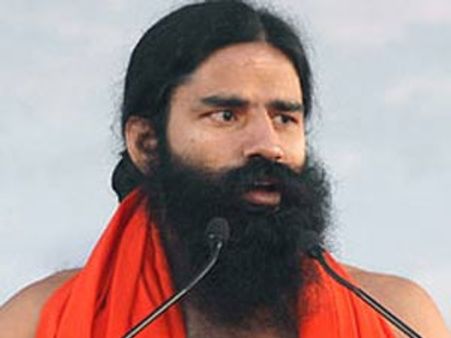 बाबा रामदेव का भ्रष्टाचार और कालेधन के खिलाफ अनशन शुरू