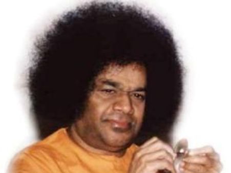 पुलिस ने की पूछताछ तो सत्‍य साईं के भतीजे ने बाबा पर ही खड़े कर दिये सवाल